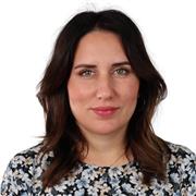 Profesora de chino mandarín para niños tanto como adultos